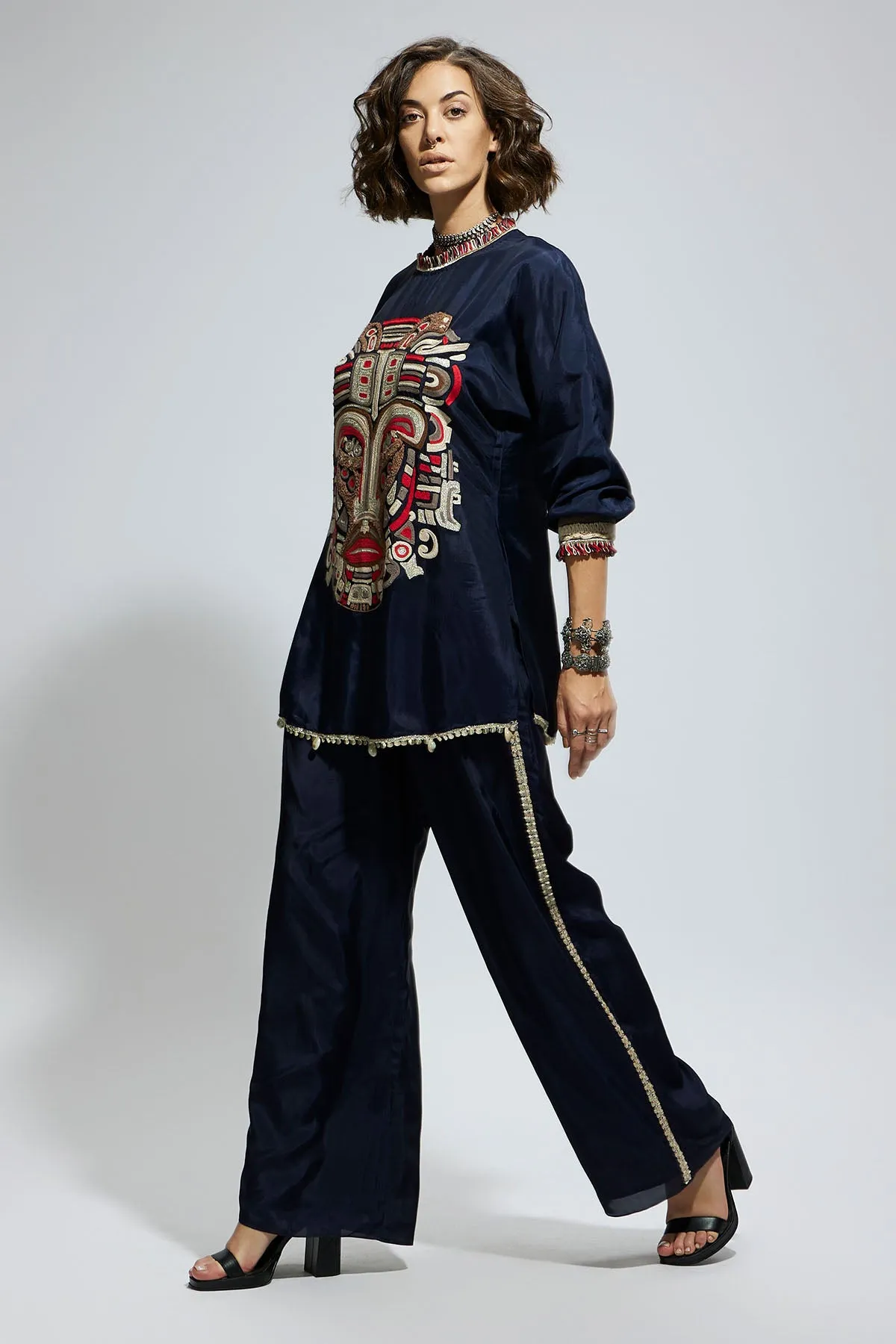 Blue Embellished Mask Threadwork Tunic Set