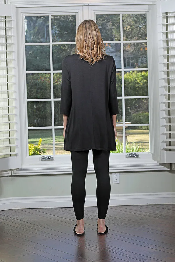 Modal Basic Tunic with 3/4 Sleeves