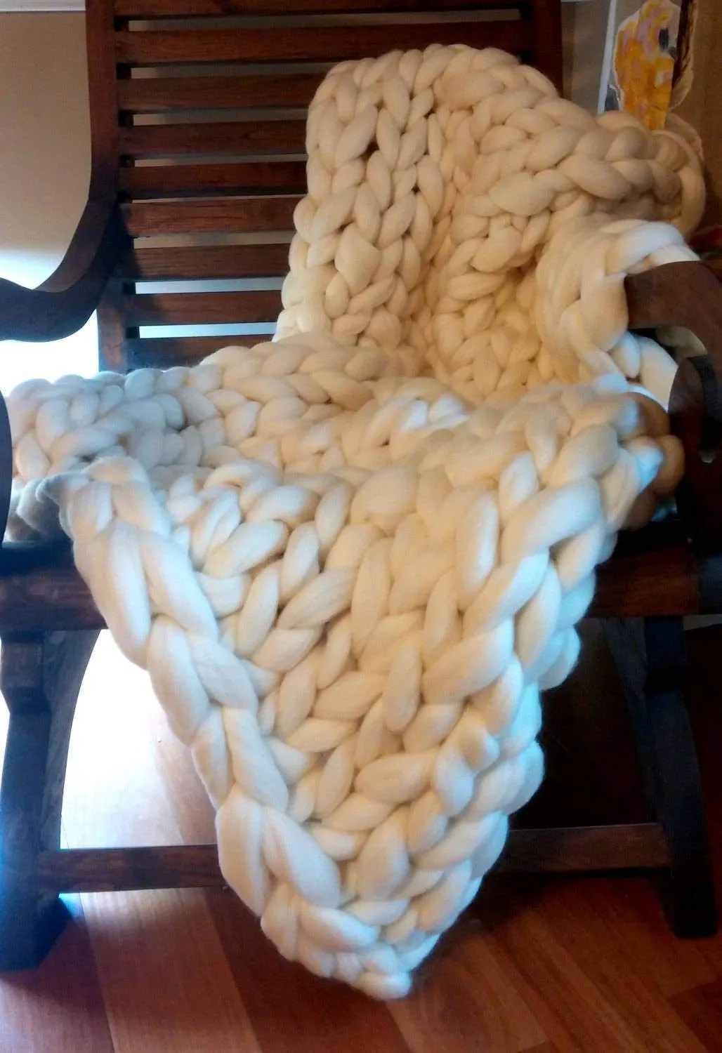 SALE TODAY ONLY!  Chunky Knit Blanket, Chunky Knit Merino Wool Blanket Throw 33" x 46" Throw Blanket, Giant Knit Blanket, Bulky Knit Blanket