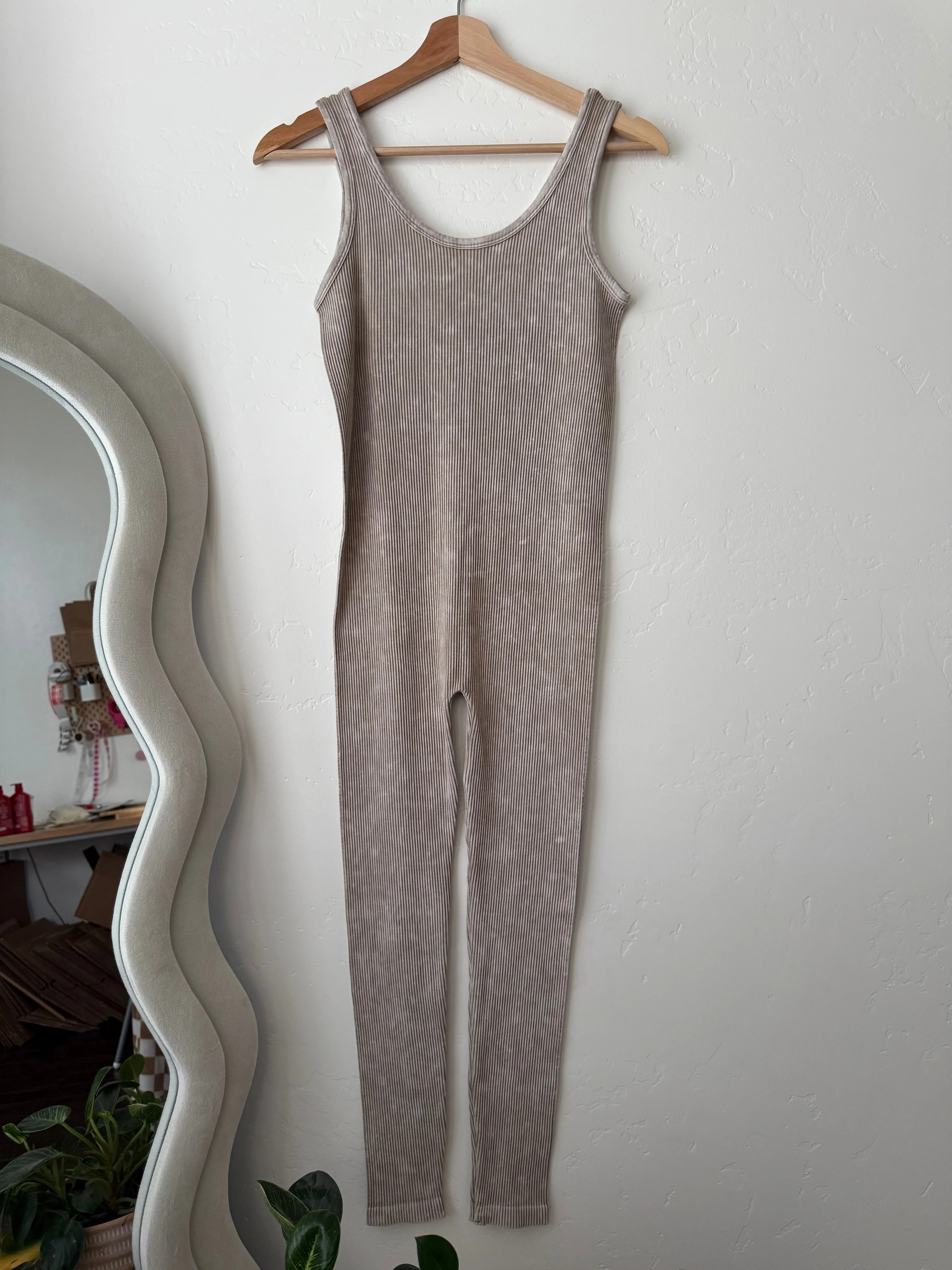 Washed ribbed sports Jumpsuit - ASH MOCHA